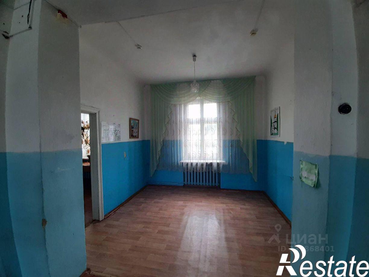 Купить ОСЗ, отдельно стоящее здание за 2 956 160 рублей на Школьная улица, 14