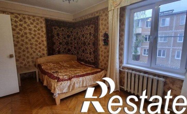 2-комн квартира улица Военный городок-3, 96,  д. 96