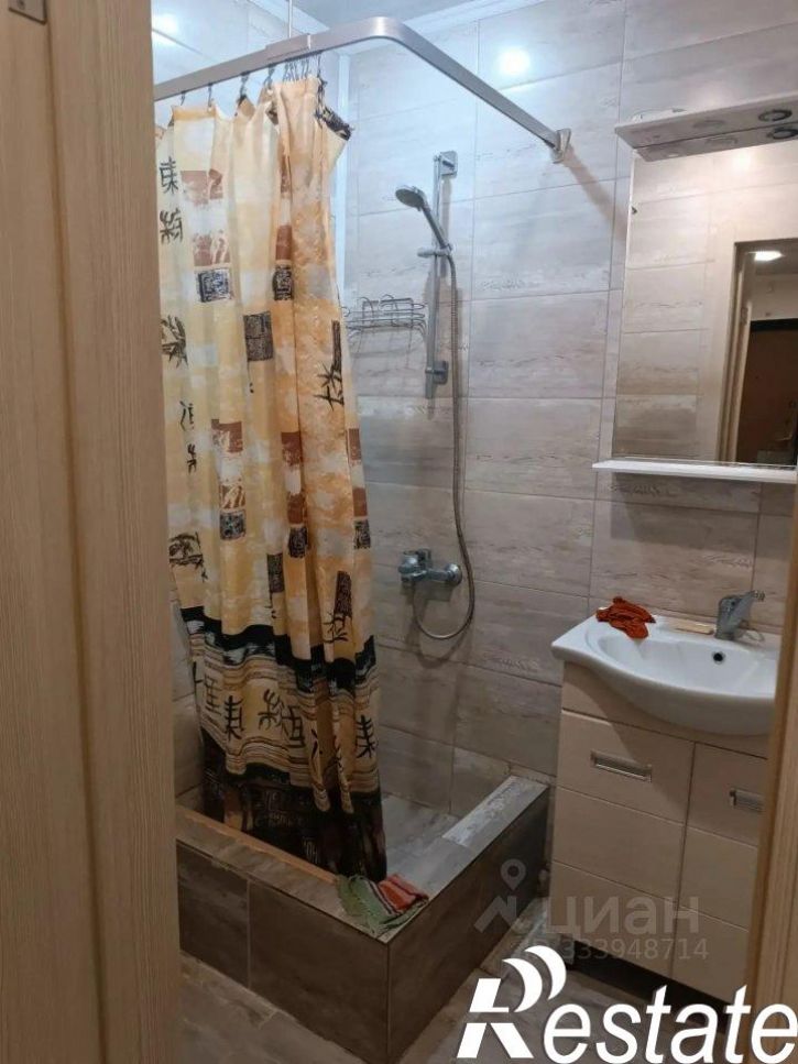2-комн квартира улица 60-летия СССР, 11,  д. 11