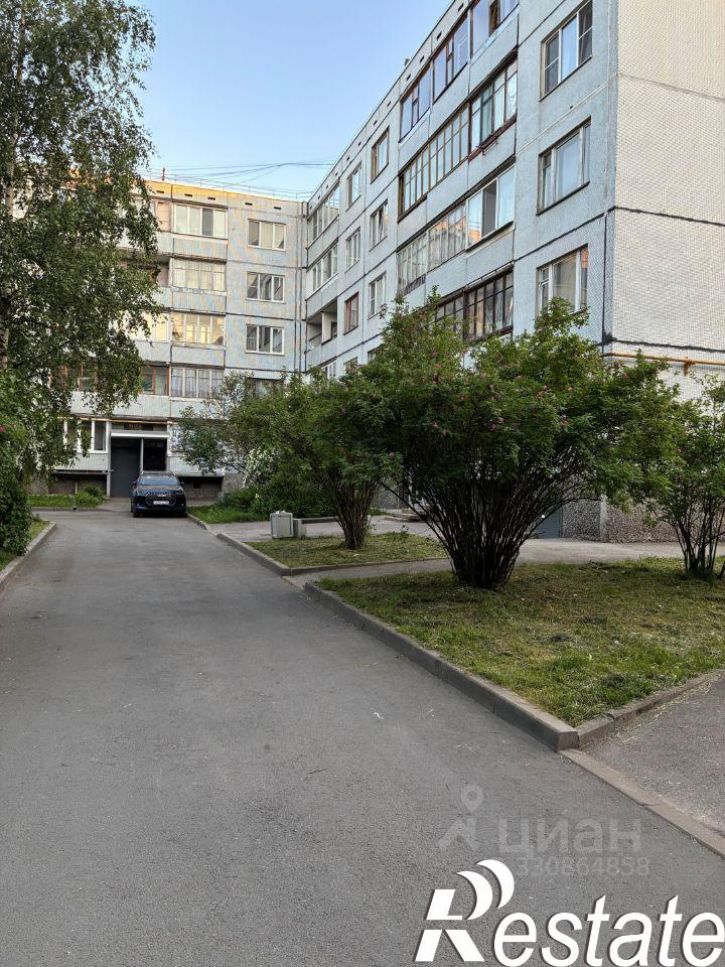 4-комн квартира Юбилейная улица, 73А,  д. 73А