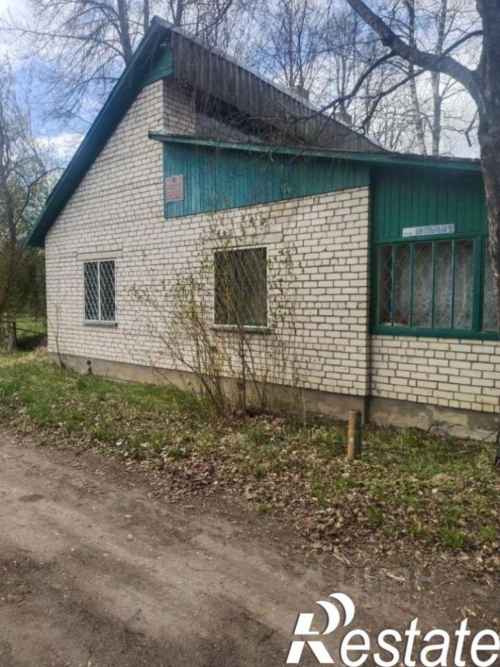 Отдельное здание Школьный переулок, 2,  д. 2