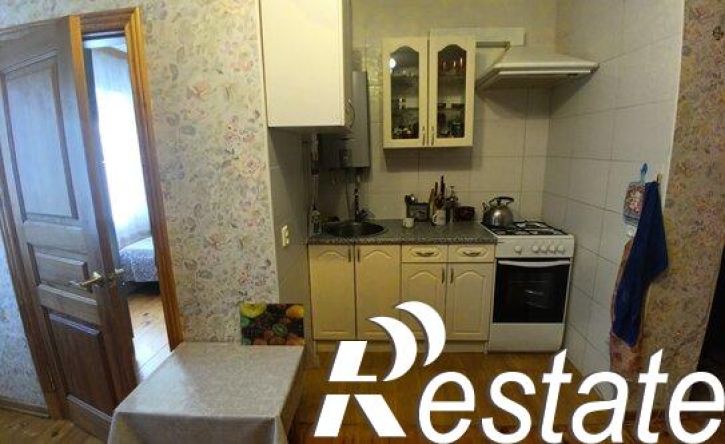 2-комн квартира улица Свердлова, 70,  д. 70