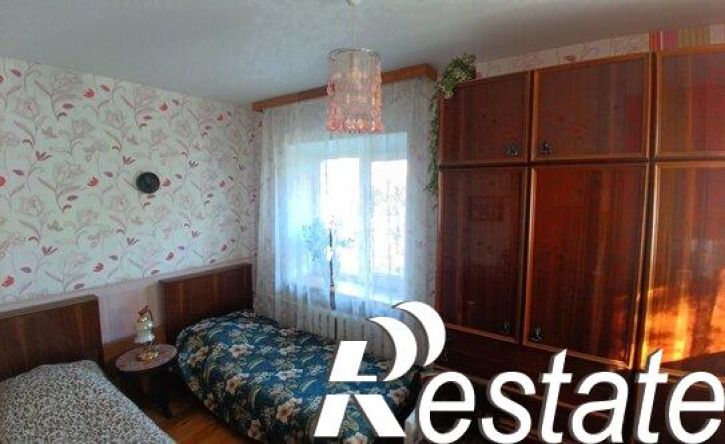 2-комн квартира улица Свердлова, 70,  д. 70